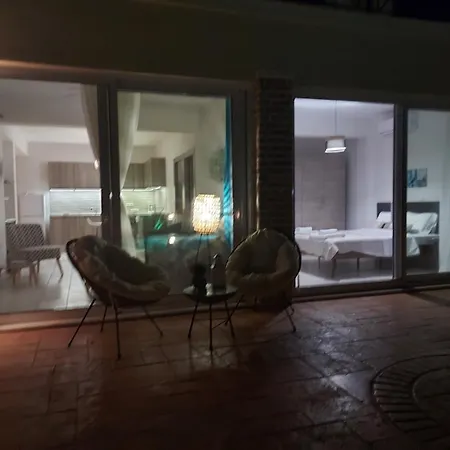 Luxury Arartments Tzemi *