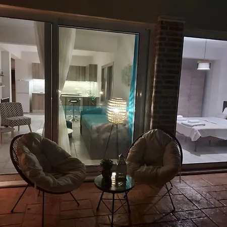 Luxury Arartments Tzemi *