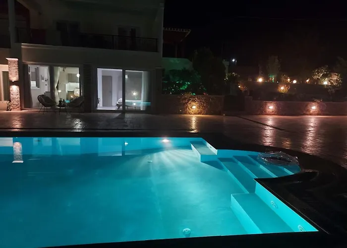 Luxury Arartments Tzemi